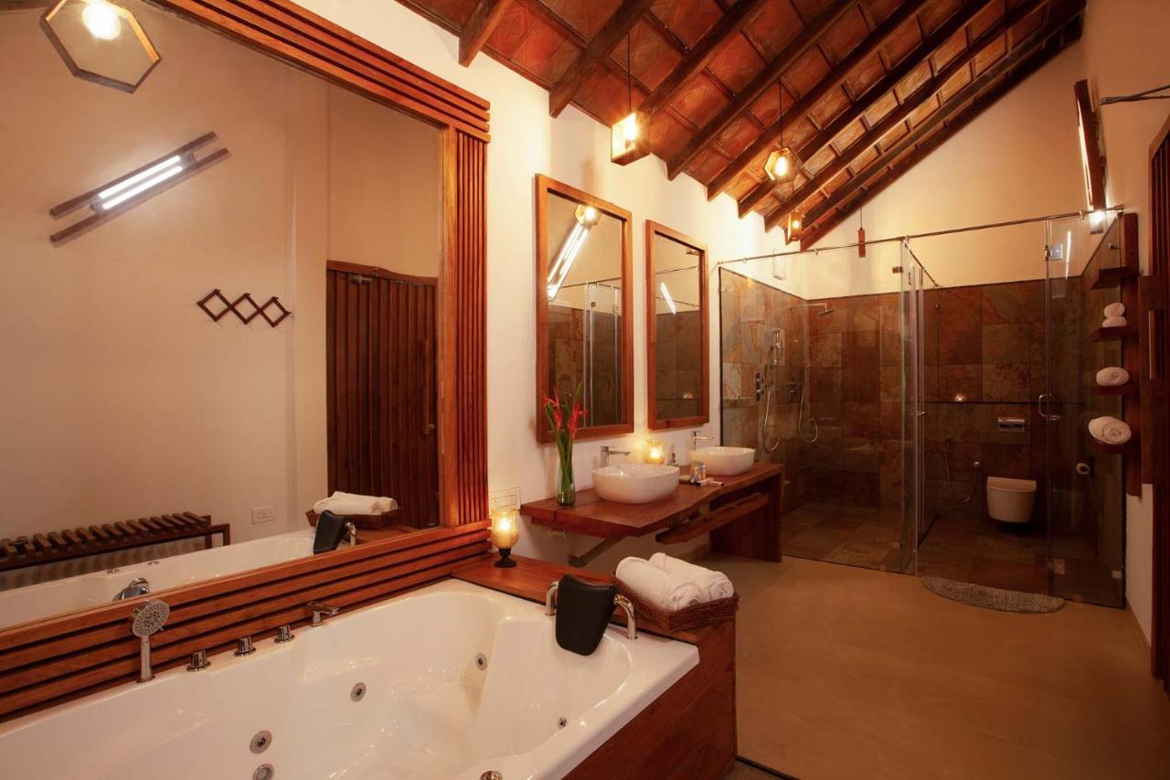 Stayvista At Cedar - Strelitzia 2Bhk With Breakfast And Jacuzzi Chikmagalūr المظهر الخارجي الصورة